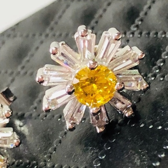 Sunflower 925 Sterling Earrings - Picture 5 of 8